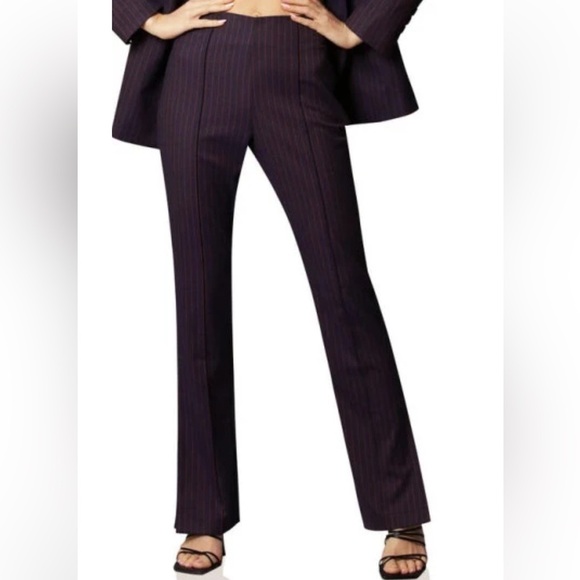 Avec Les Filles Pinstripe Slim Fit Split Hem Flare Pants in Navy Red Pinstripe - Picture 1 of 6